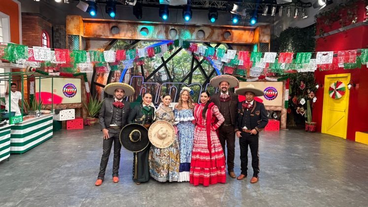 Visita de la Charrería a Televisa