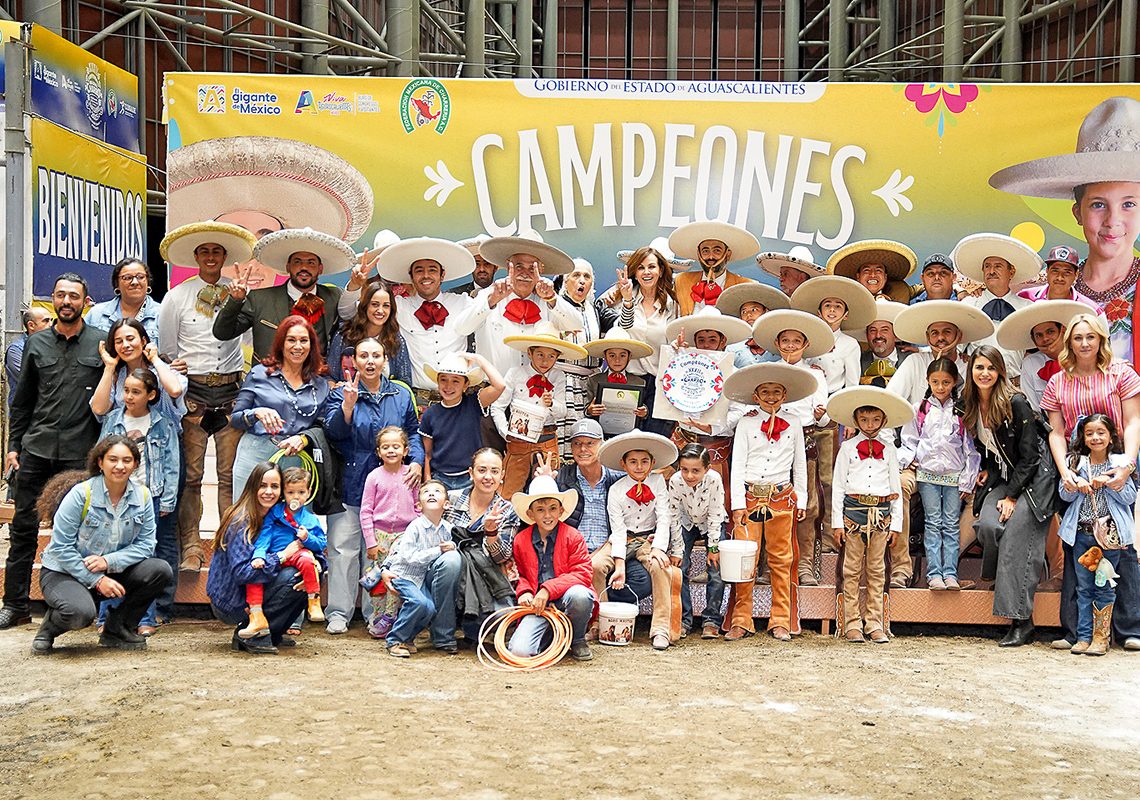 Hacienda Santa Cruz del Valle conquista las coronas de los equipos Dientes de Leche e Infantil “A”