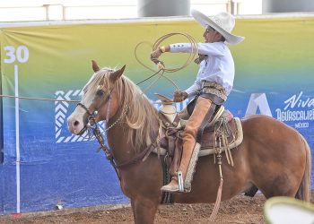 Emocionantes las últimas finales de los charros completos