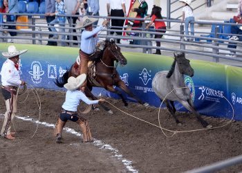 Los jaliscienses Diego Ramírez y Leonel Vázquez se coronan campeones nacionales charros completos