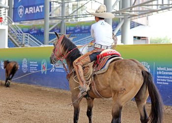 José Daniel Hernández clasifica a la final nacional del charro completo Infantil “B”