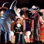 Momento de la coronación de SGM Luisa I, soberana nacional de la Federación