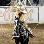 Cruz Jiménez Estrada fue pieza clave en la victoria de Rancho Santa Cruz con un lazo de terna y sus tres manganas a caballo