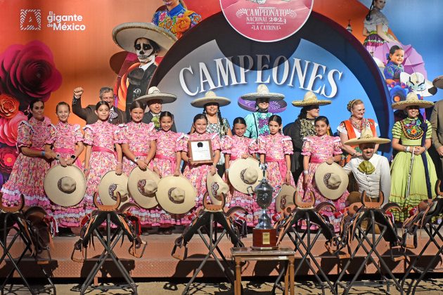 Premiación Alteñitas de Guadalajara "Menor", escaramuza tercer lugar nacional Infantil "A"