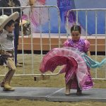 SGM Meli I bailó, junto con su pequeño chambelán, el tradicional Jarabe Tapatío