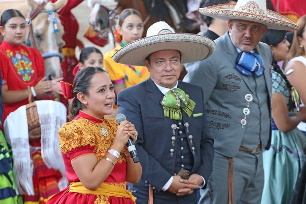 Emotivo mensaje de Melissa Alejandra Vera Torres, coordinadora Nacional de Escaramuzas, tras la actuación de la escaramuza Monumental de Mini Meli I