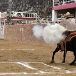 Juan Pablo Franco enloqueció al Monumental de Zacatecas al cuajar sus tres piales en el lienzo para cobrar 65 puntos por Charros de La Laguna "A"