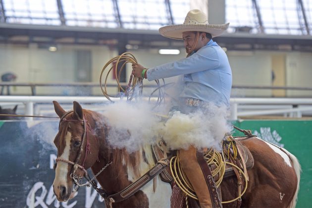 El pialador de Rancho San José, Jesús Antonio Villaverde Viñuela, acertó dos piales en el lienzo para sumar 37 unidades