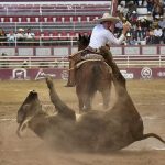 David Padilla coleó para 37 puntos en su eliminatoria de charros completos