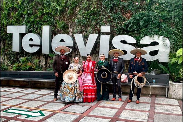 Visita de la Charrería a Televisa