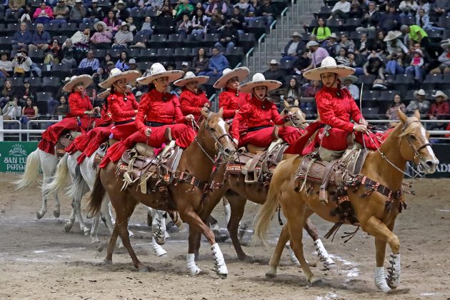 La escaramuza Charra de Atotonilco "HR" alcanzó un registro de dos centenas de unidades