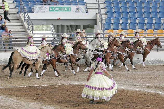 Hacienda Los Portales ganó la primera parte de la final femenil Dientes de Leche con 99.00 puntos