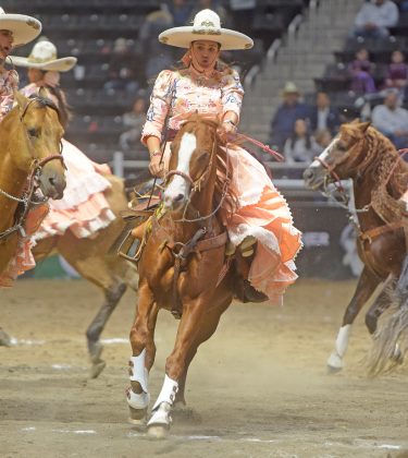 La fortuna no le sonrió a las escaramuzas que actuaron en la jornada de este martes en la Arena Potosí