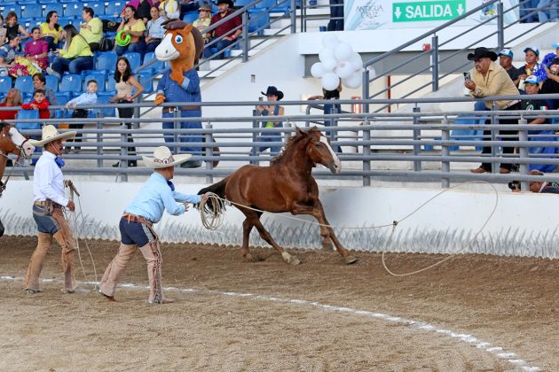 Los charros con capacidades diferentes dieron una grata muestra de sus avances en el deporte charro