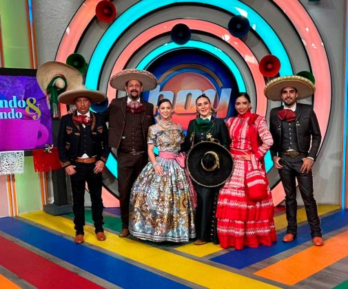 Visita de la Charrería a Televisa