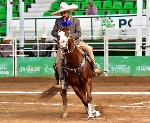 Emiliano Velázquez Jurado presentó la buena cala de caballo de 37 puntos de Rancho El Faro de Santa Paulina
