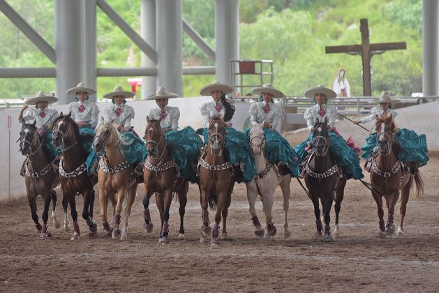 Rancho Bellorín actuó en la charreada matutina de este miércoles, obteniendo 212.00 unidades en la categoría Juvenil