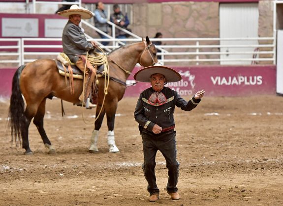 Don Enrique Torres Navarro, coloquialmente conocido como «Quesadilla», alegró a todos los aficionados en el Monumental de Zacatecas, que le idolatra