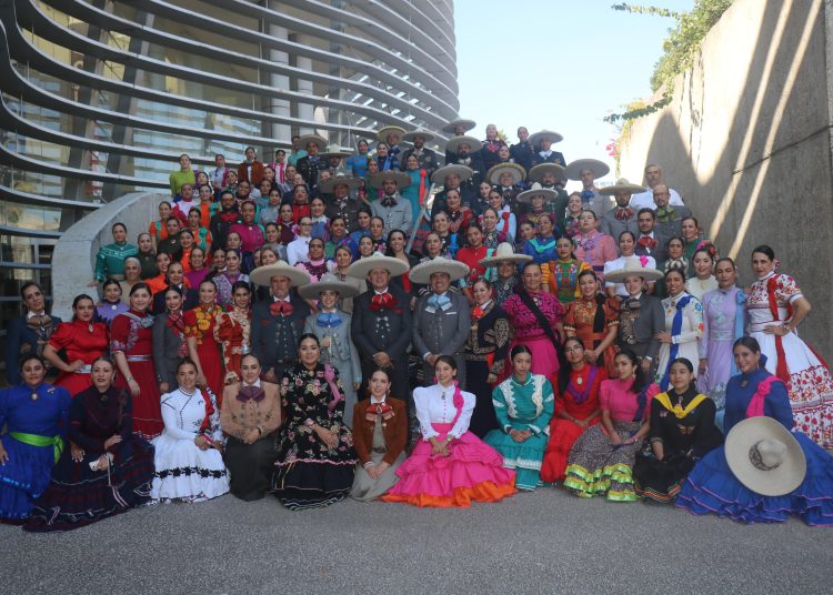 Anuncia Salvador Barajas del Toro que se integrará una dama charra a la Secretaría del Deporte