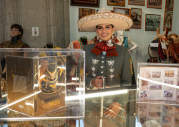 SGM Sofía I enriquece el acervo del Museo de la Charrería