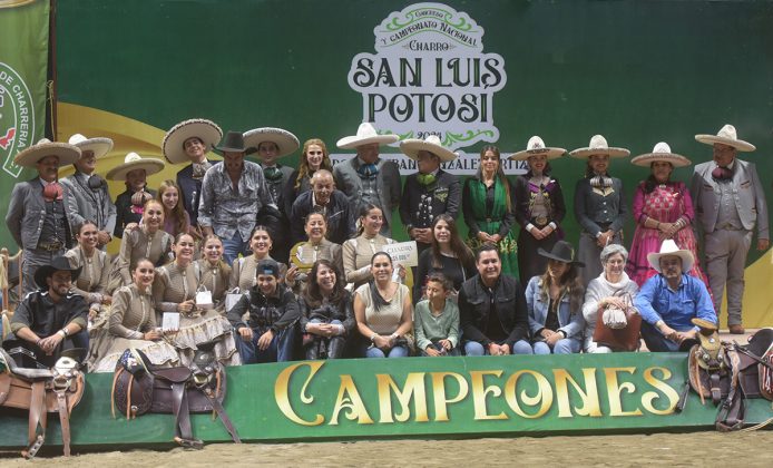 Premiación Sanmarqueña, escaramuza cuarto lugar nacional