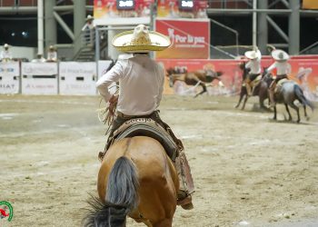 Destacan los Charros del Cortijo en la doble cartelera del lunes