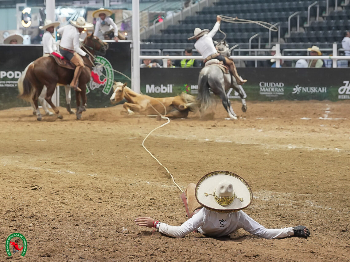 Rancho San Carlos “La Estancia” pega primero en el inicio de las semifinales “AA”