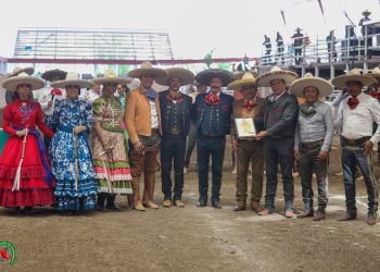 La Federación rinde homenaje a los campeones nacionales de la categoría Mayor