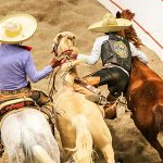 Marco Castañón completó este arriesgado paso de la muerte, dándole la victoria a Rancho San Ramón