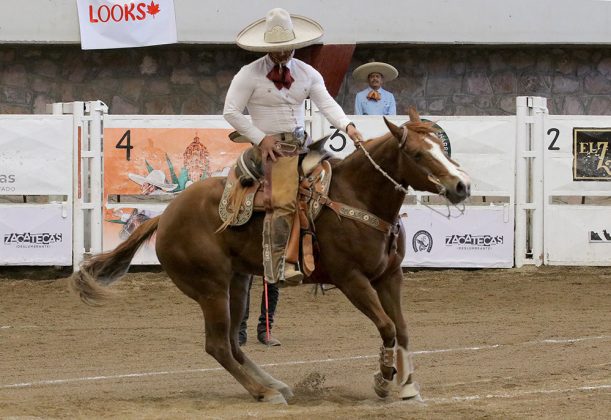 Ray Jara logró 38 puntos para La Colonial RTA de Zacatecas en la cala de caballo