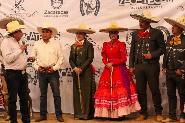 El Gobernador de Zacatecas, David Monreal Ávila, declaró instituido este Campeonato Nacional del Mezcal y la Plata para celebrarse año con año