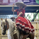 Blanca Paola Maldonado Cuevas, soberana de la Unión de Asociaciones de Charros del Estado de Querétaro, ha engalanado con su presencia las competencias de este certamen nacional