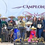 Al concluir la final de los charros completos se llevó a cabo la premiación de los líderes individuales por faena