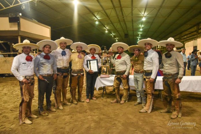 Premiación a los campeones Hacienda del Valle