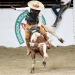 Buena jineteada de toro completó Juan Manuel Macías Hernández de Carlos Sánchez Llaguno, consiguiendo 25 unidades