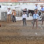 Salió fino José de Jesús Hernández Martínez de Rancho San Isidro al cuajar sus tres piales en el lienzo, cobrando 66 unidades