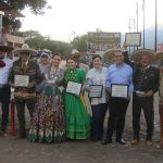 Más personajes en el Homenaje del Comité Organizador