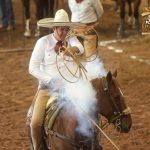 Juan Antonio Aceves Sánchez par de piales por los Charros de Caborca