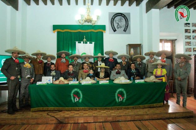 Participantes en la Junta Ordinaria correspondiente al mes de septiembre