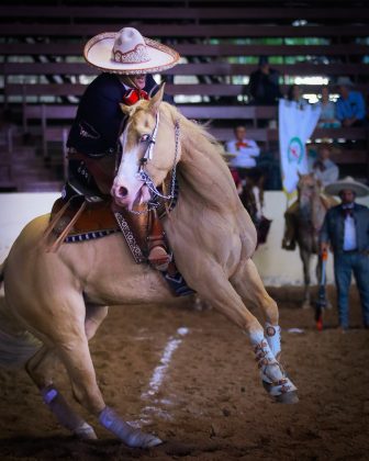 Luis Octavio Hermoso y Colín abrió la cuenta de Huichapan con una cala de 35 puntos