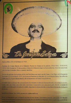 Placa de Don Jose Yslas Salazar en el Salón de la Fama de la Federación Mexicana de Charrería